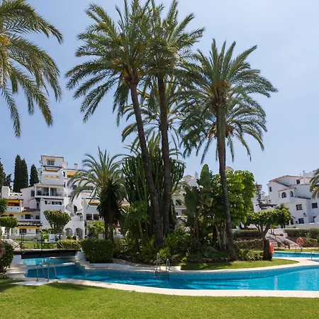 Apartment Aldea Blanca, Puerto Banus With Sea View