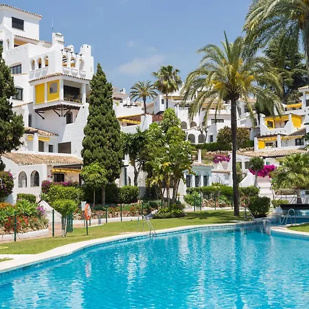 Aldea Blanca, Puerto Banus With Sea View Marbella
