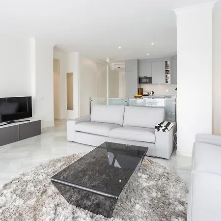 Apartment Aldea Blanca, Puerto Banus With Sea View Marbella
