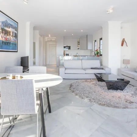 Apartment Aldea Blanca, Puerto Banus With Sea View