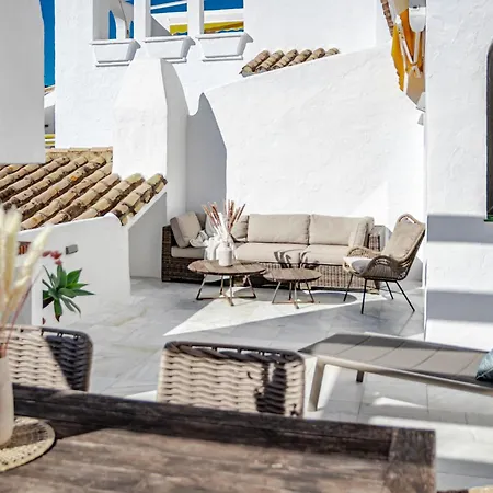 Aldea Blanca, Puerto Banus With Sea View Apartment